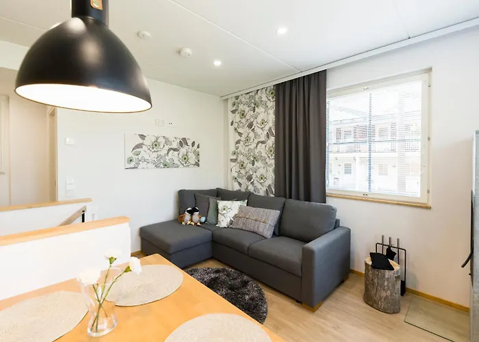 Levin Sirius Visit * Levi